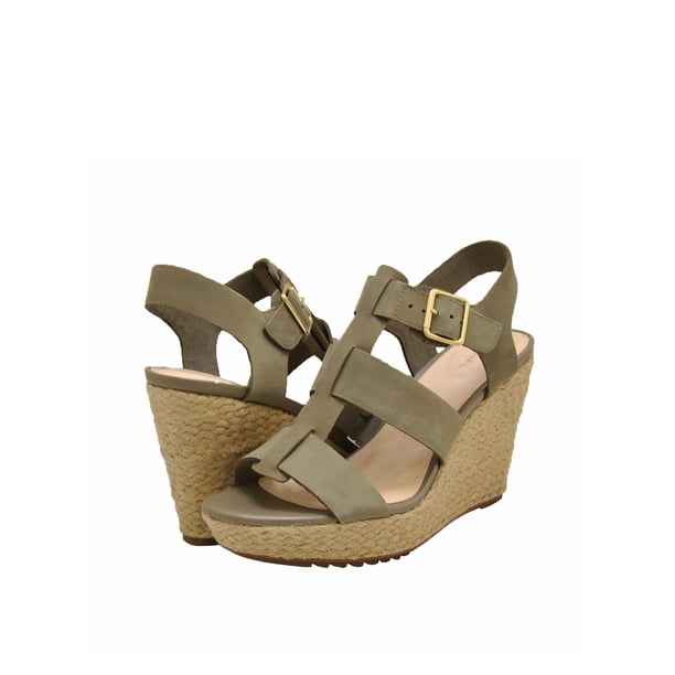 clarks platform sandals for women