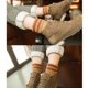 thumbnail image 4 of Calcetines largos gruesos de invierno calcetines casuales suaves y cálidos a rayas retro para mujer, 4 of 5