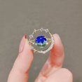 thumbnail image 2 of Lindo broche de tierra, Luna, estrella, Planeta Azul, Pin antipérdida, abrigo, bufanda, broches, 2 of 4