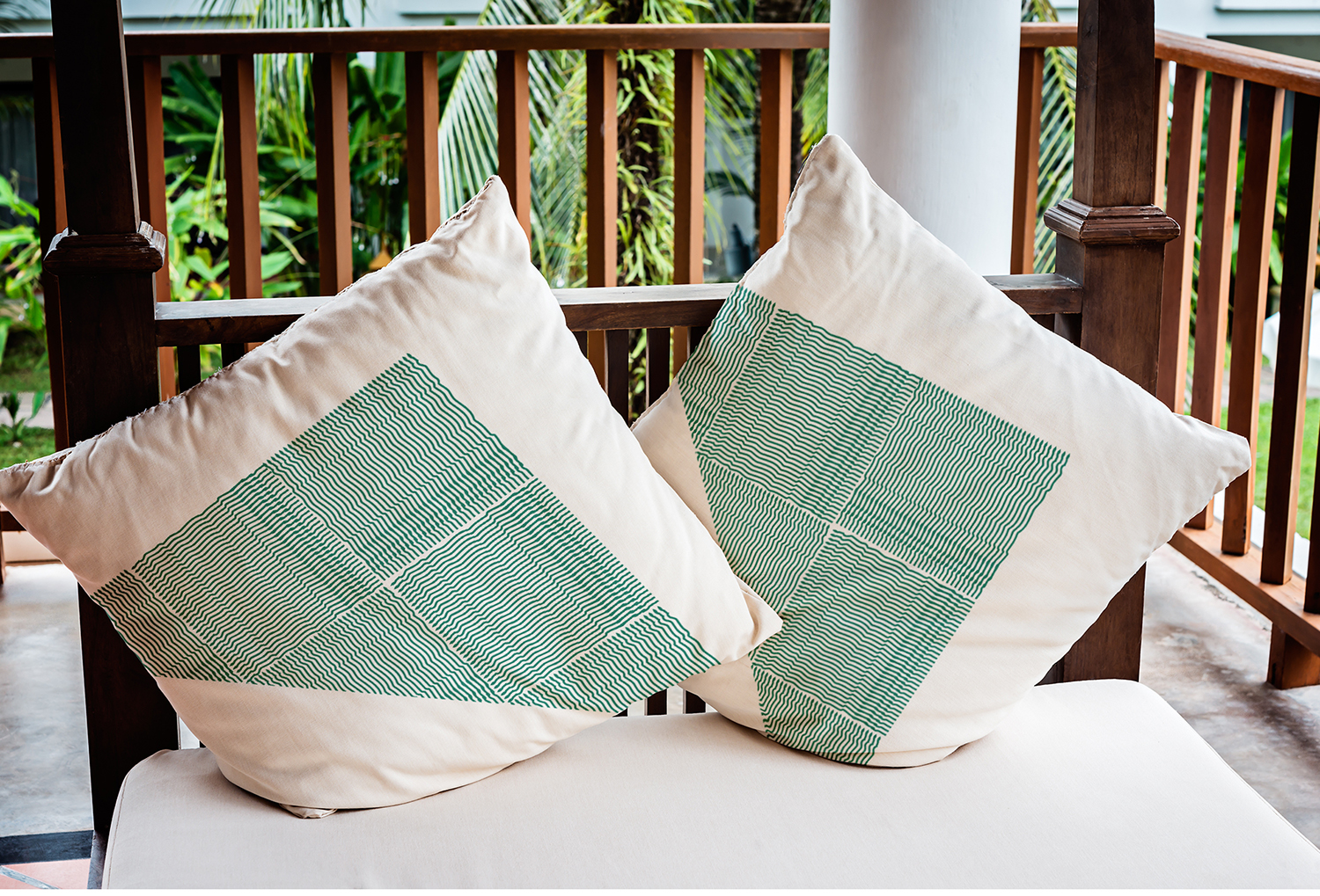 20" x 20" Simply Daisy Triangles & Squares Indoor/Outdoor Pillow, Kelly Green Qty 1
