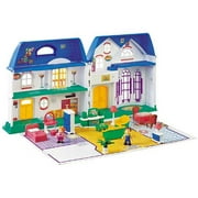 Deluxe Dollhouse