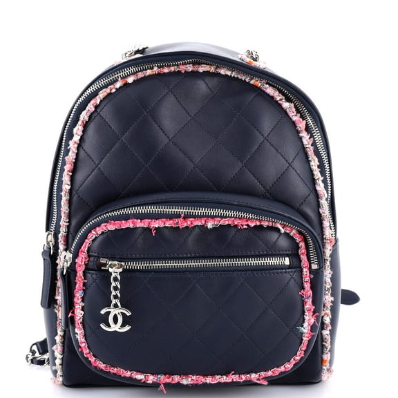 Pre-Owned Elegant Trim Backpack Quilted Leather with Tweed Small By Rebag
