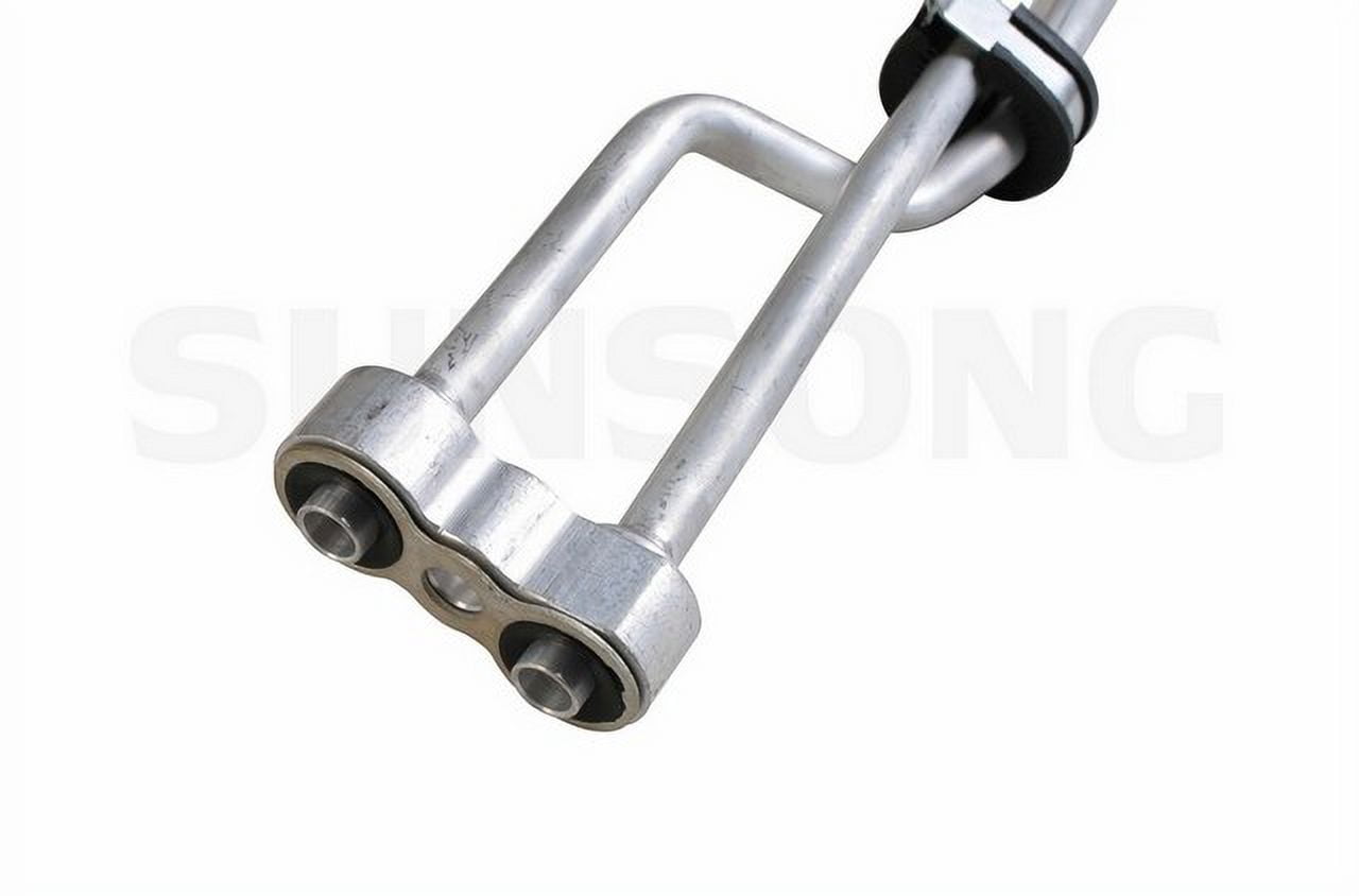 Sunsong 5801009 Engine Oil Cooler Hose Assembly
