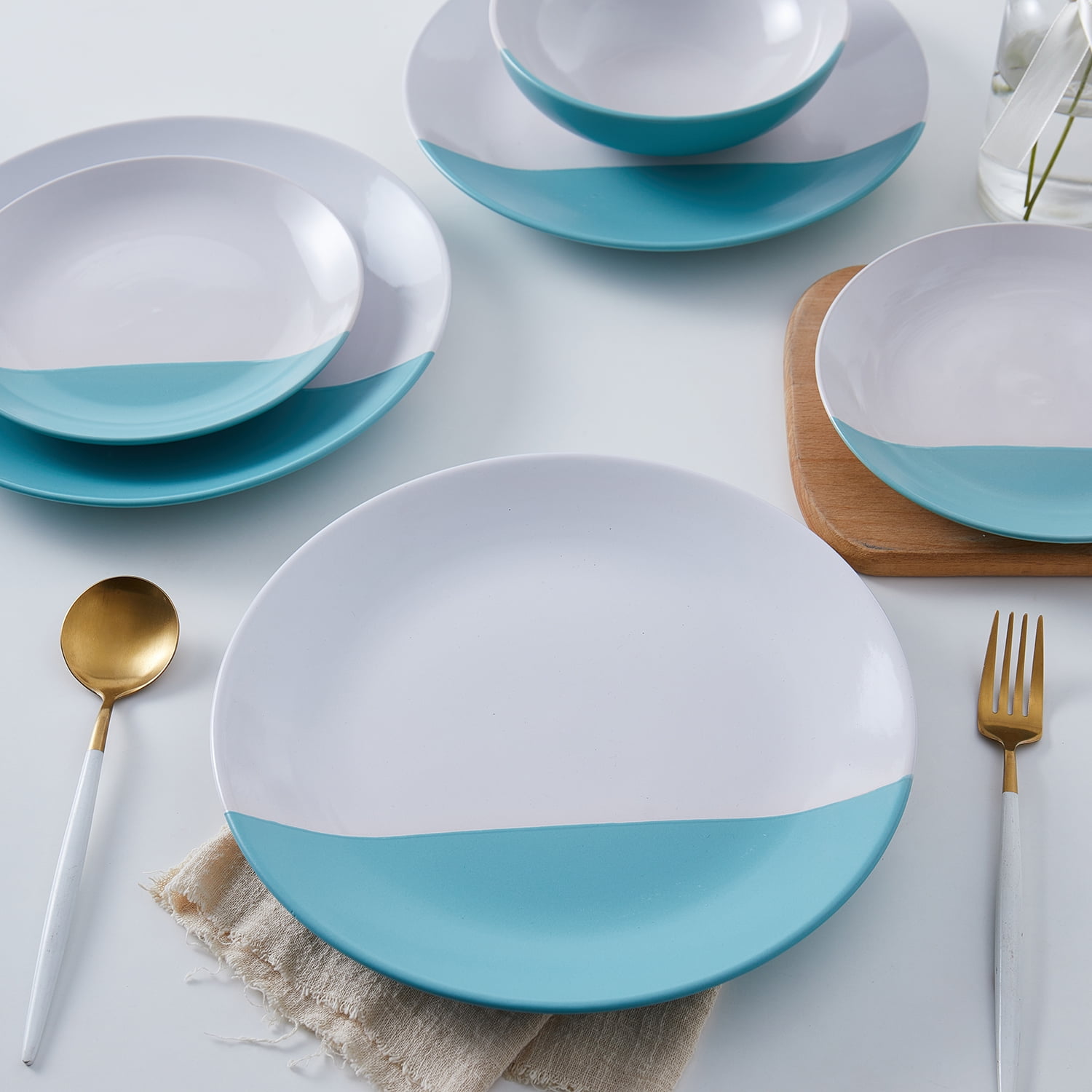 Stone Lain Lizzy Stoneware 12-Piece Round Dinnerware Set, Teal, CB