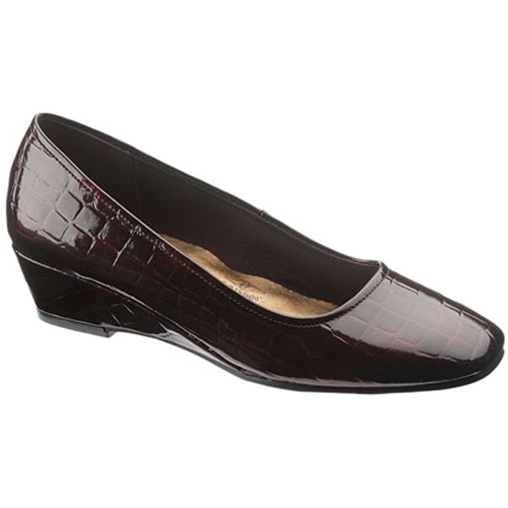 hush puppies ladies chappals