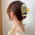 thumbnail image 1 of Pinzas para el pelo con forma de lápiz, graciosas pinzas para el pelo para maestras para mujeres y niñas, pinzas para el pelo para el regreso a clases para cabello fino, pinzas para el pelo con forma, 1 of 8