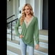 thumbnail image 5 of Blusas de Otoño para Mujer, con Escote en V, Encaje, Larga, Holgadas, con Ribete de Bloques de Color, Moda 2025 Verde M, 5 of 10