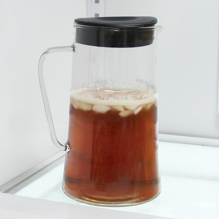 West Bend Ice Tea Maker with Infusion Tube, 2.75 Qt. Capacity, in Black  (IT500) New 