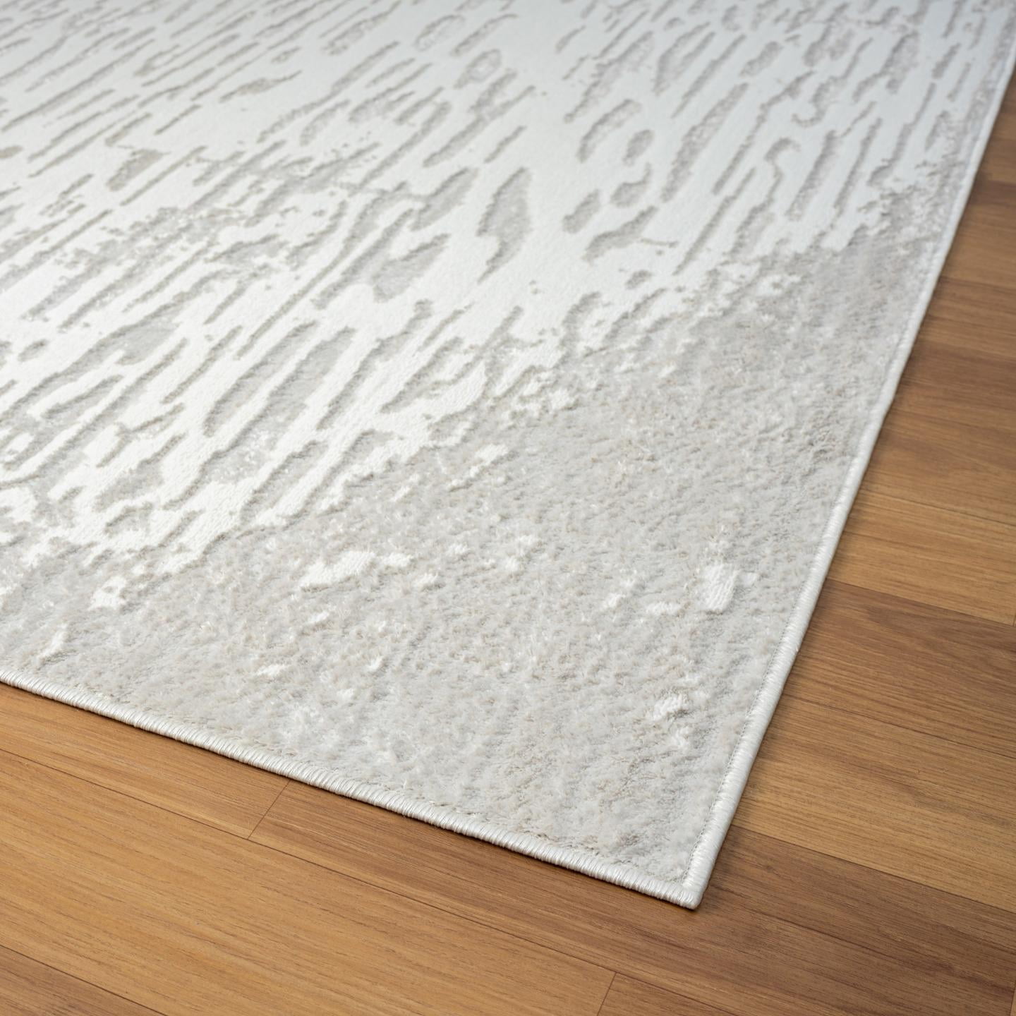 Luxe Weavers Artistic Textured Metallic Cream 5x7 Area Rug, Modern Carpet for Living Room