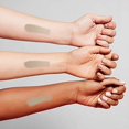 thumbnail image 3 of Revlon Touch And Glow Poudre Hydratante, Mat Naturel (12 g), 3 of 4