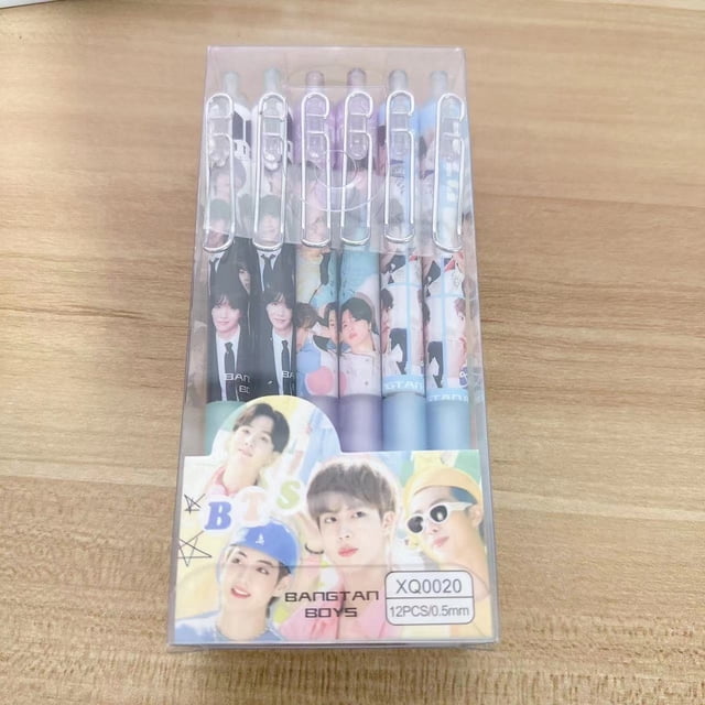 12 Unids/Caja Kpop BTS Bangtan Boys Bolígrafos De Gel Para Estudiantes De Punto Fino Lindo Chool Suministros De Oficina Para Regalo Del Ejército