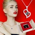 thumbnail image 4 of Fiudx Rosa Eterna, Caja de Regalo con Flor Roja Preservada, Collar con Proyección En Forma de Corazón, Te Amo En 100 Idiomas, Sorpresa Romántica, Novia, Esposa, Abuela, Perfecto para San Valentín, 4 of 6