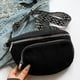 thumbnail image 3 of Bolso Pana en El Pecho Tipo Bandolera Con Múltiples Bolsillos Deportivo Informal (), 3 of 7