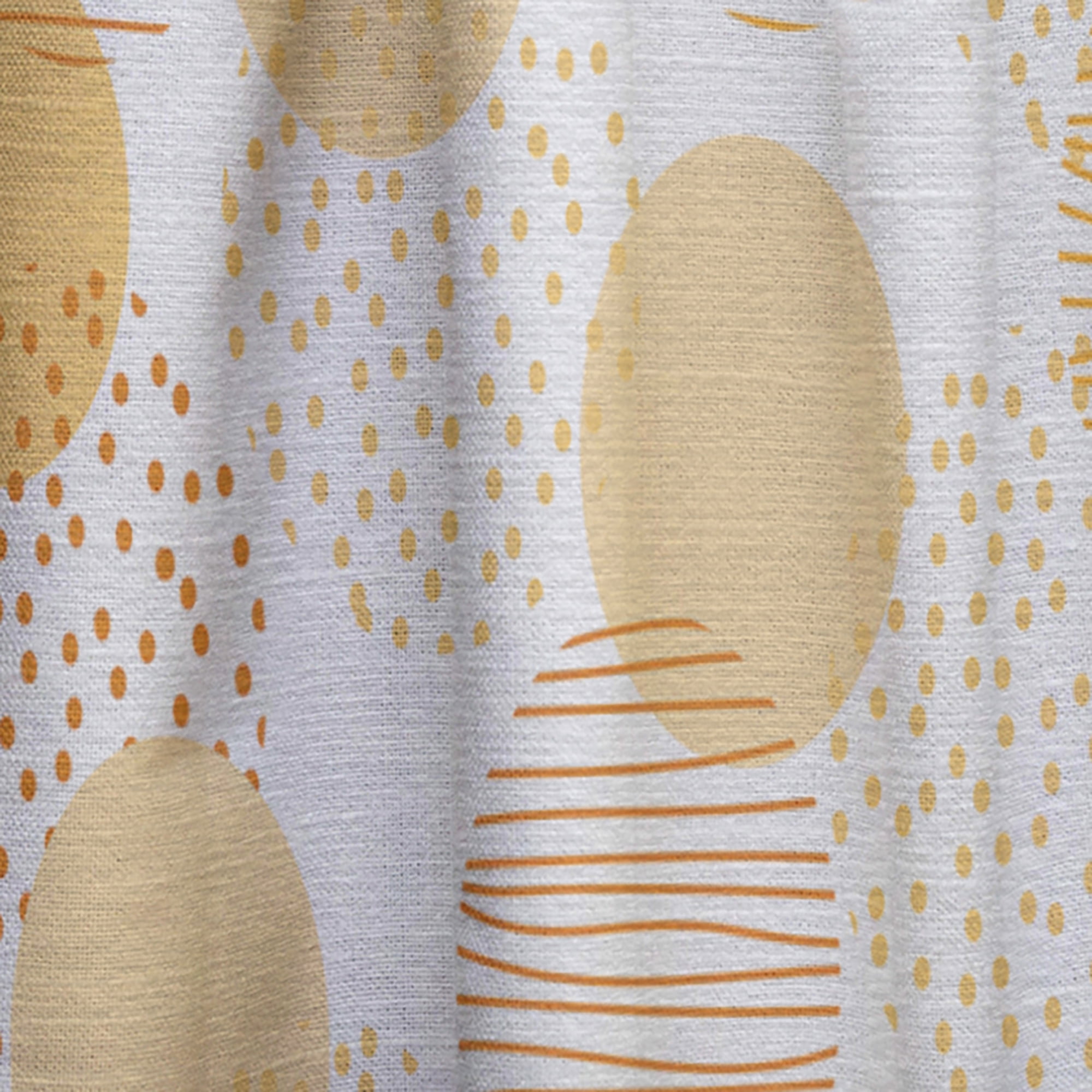 Designart 'Red Lips Fashion Horizantal Pattern' Mid-Century Modern Curtain Panel