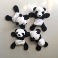 thumbnail image 4 of Pegatina magnética para nevera con diseño de panda, diseño de felpa, decoración del hogar, 4 of 5