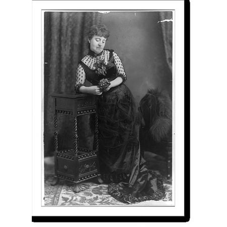 Historic Print [Mrs. Frances Hodgson Burnett full-length portrait standing] 18 x 24