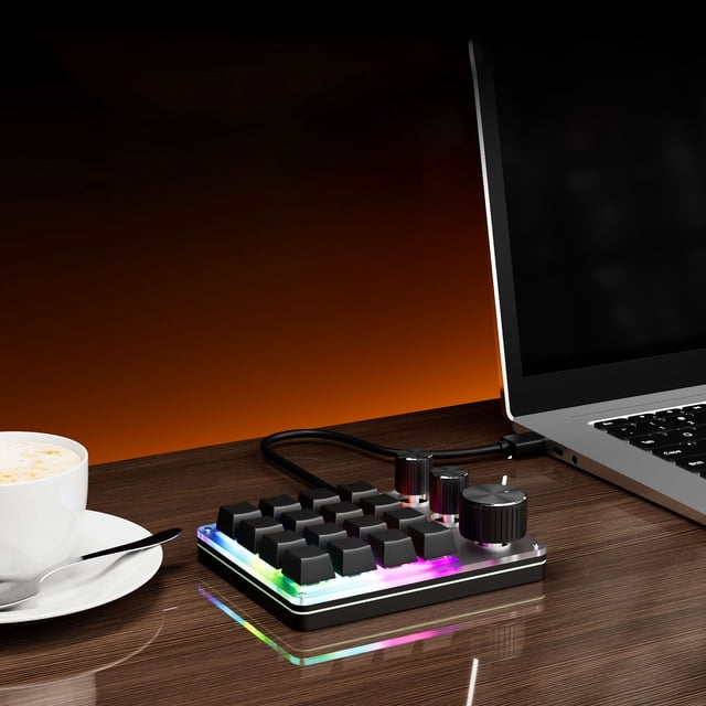 Small Custom Keypad Macro Pad Programmable 16 Key Wired Small Mechanical Gaming Keyboard for Copying Pasting PS Graphics