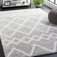 thumbnail image 2 of SAFAVIEH Berber Shag Phyliss Trellis Area Rug, Grey/Ivory, 5'5" x 7'7", 2 of 8