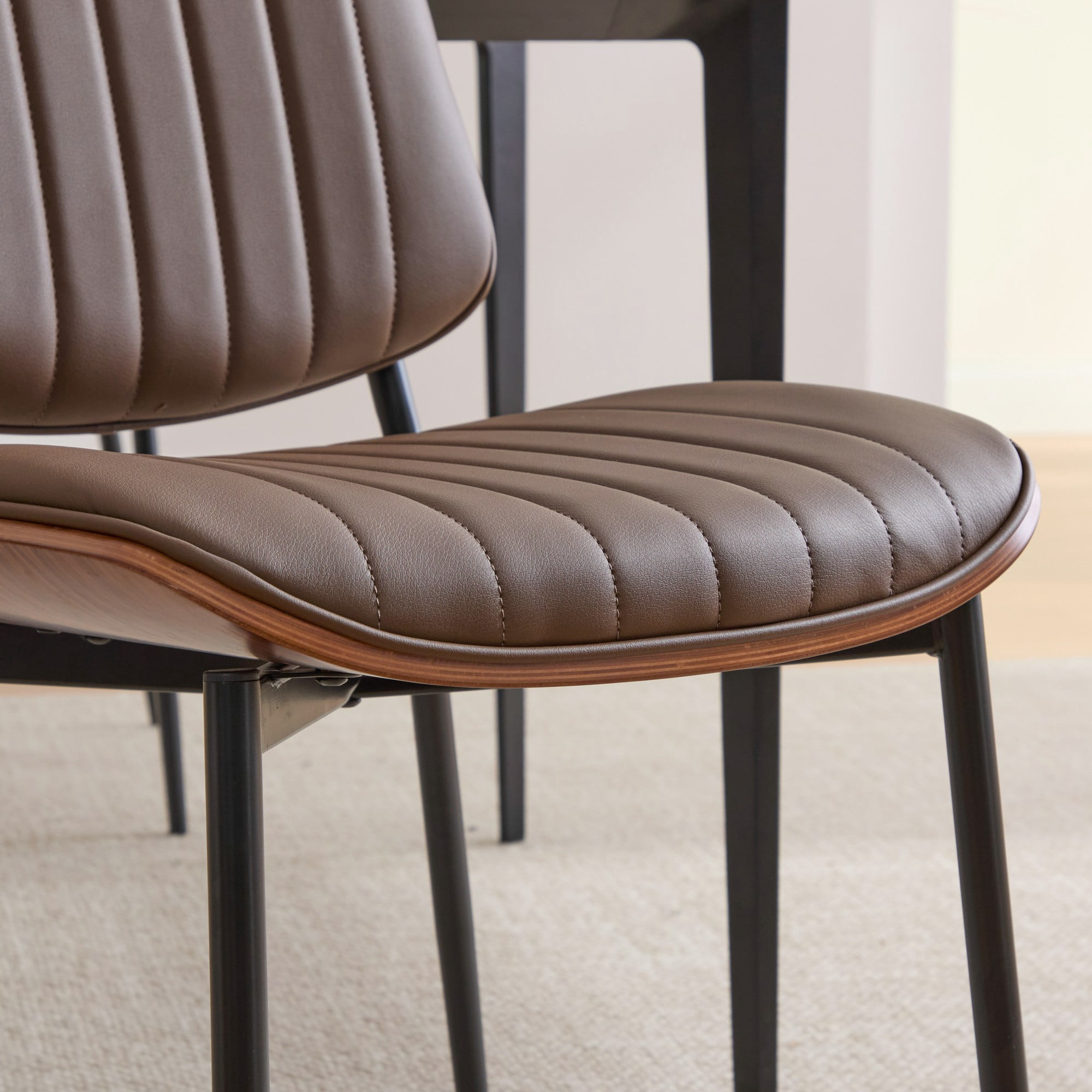 Dining Chairs Set of 2, Mid Century Modern Chairs, Retro Dining Chairs&nbsp;Waterproof PU Leather Upholstery, Walnut Bentwood Backrest, Metal Tapered Legs With Wider Stance For Stability