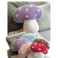 thumbnail image 1 of Dreamstall - Cojín Decorativo Con Forma De Seta, 15 X 15, Decoración De Setas Para Cama, Sofá, Sala De Estar (Púrpura), 1 of 5