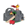 thumbnail image 4 of Accesorio para trenes de juguete BRIO World Crane & Mountain Tunnel, 4 of 9
