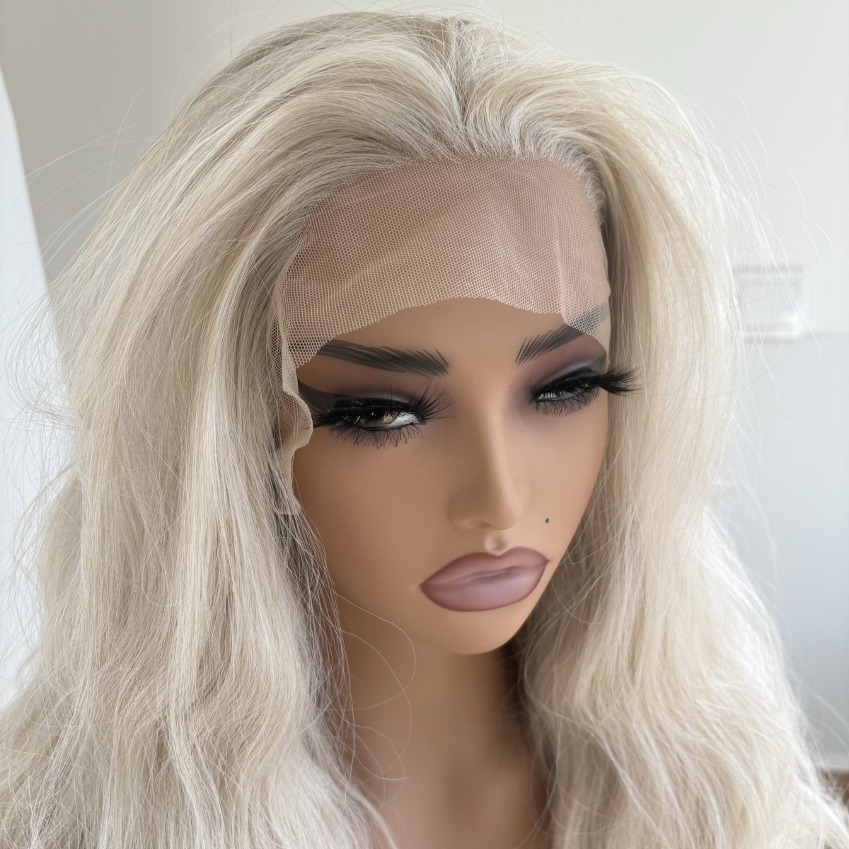 MISSWEN Female Cosplay Long Synthetic Wig Highlight Blonde 26 inch Glueless Lace Front Wigs HD Lace