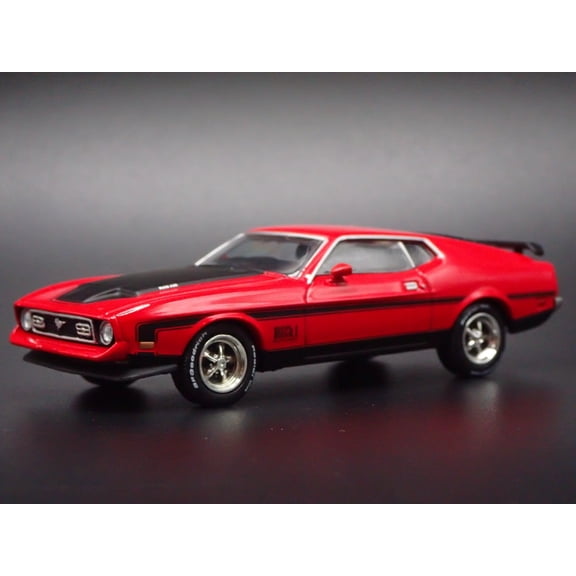 Open Box 1971 71 FORD MUSTANG MACH 1 FASTBACK RED 1:64 SCALE DIORAMA DIECAST MODEL CAR