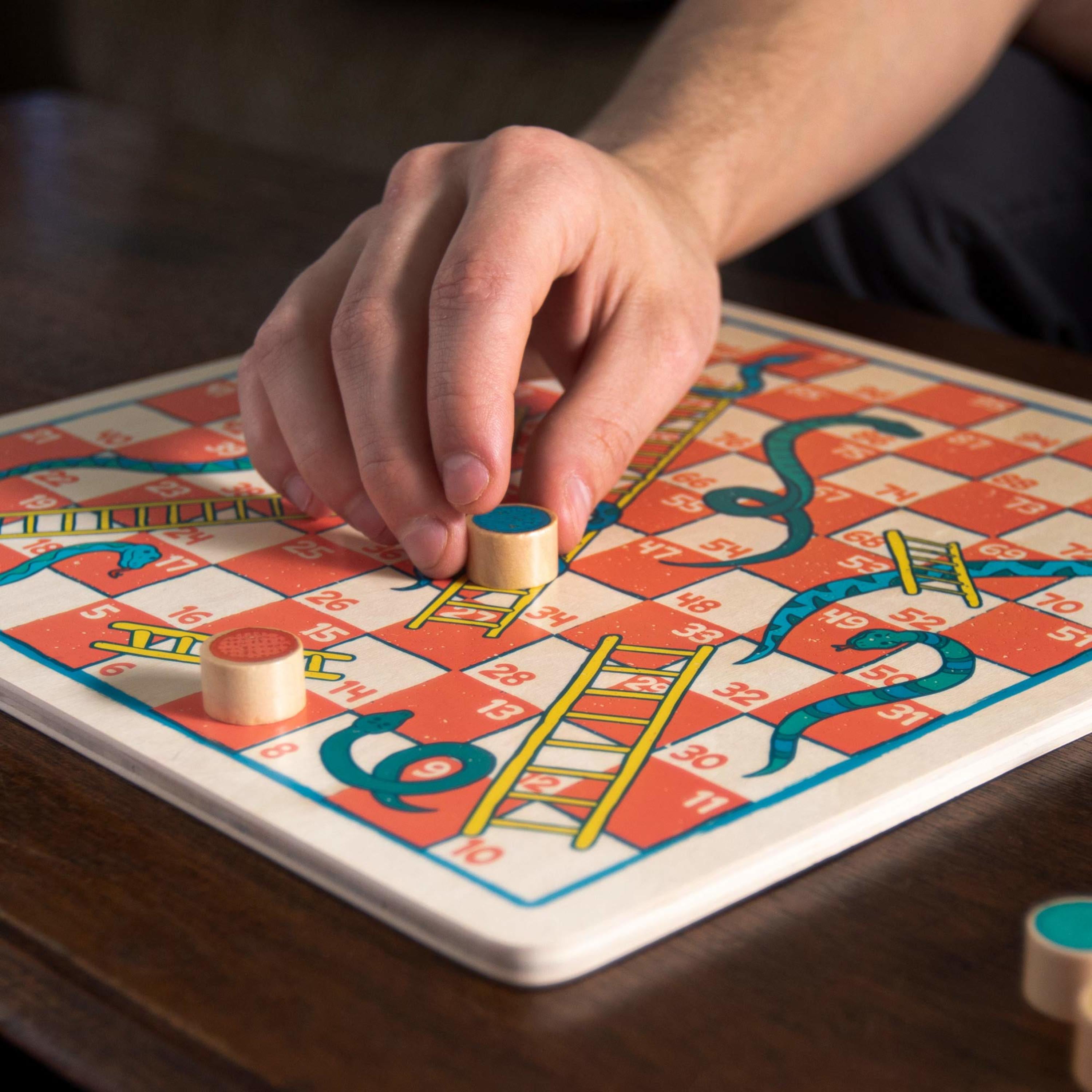 About: Ludo Game & Snakes and Ladders (Google Play version)