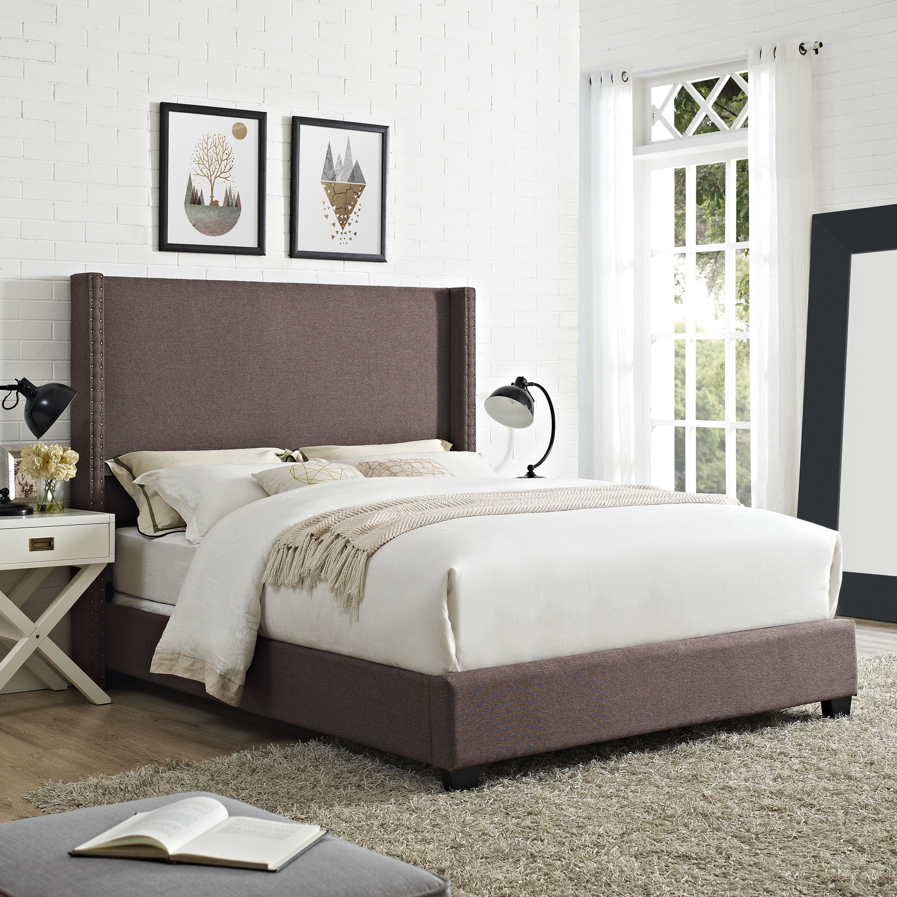 Casey Wingback Upholstered Queen Bed In Bourbon Linen