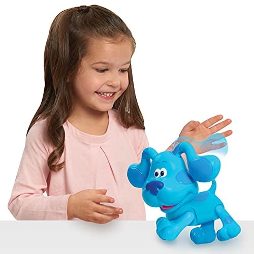 Mascota interactiva Just Play Blue & You Walk & Play para caminar y ladrar