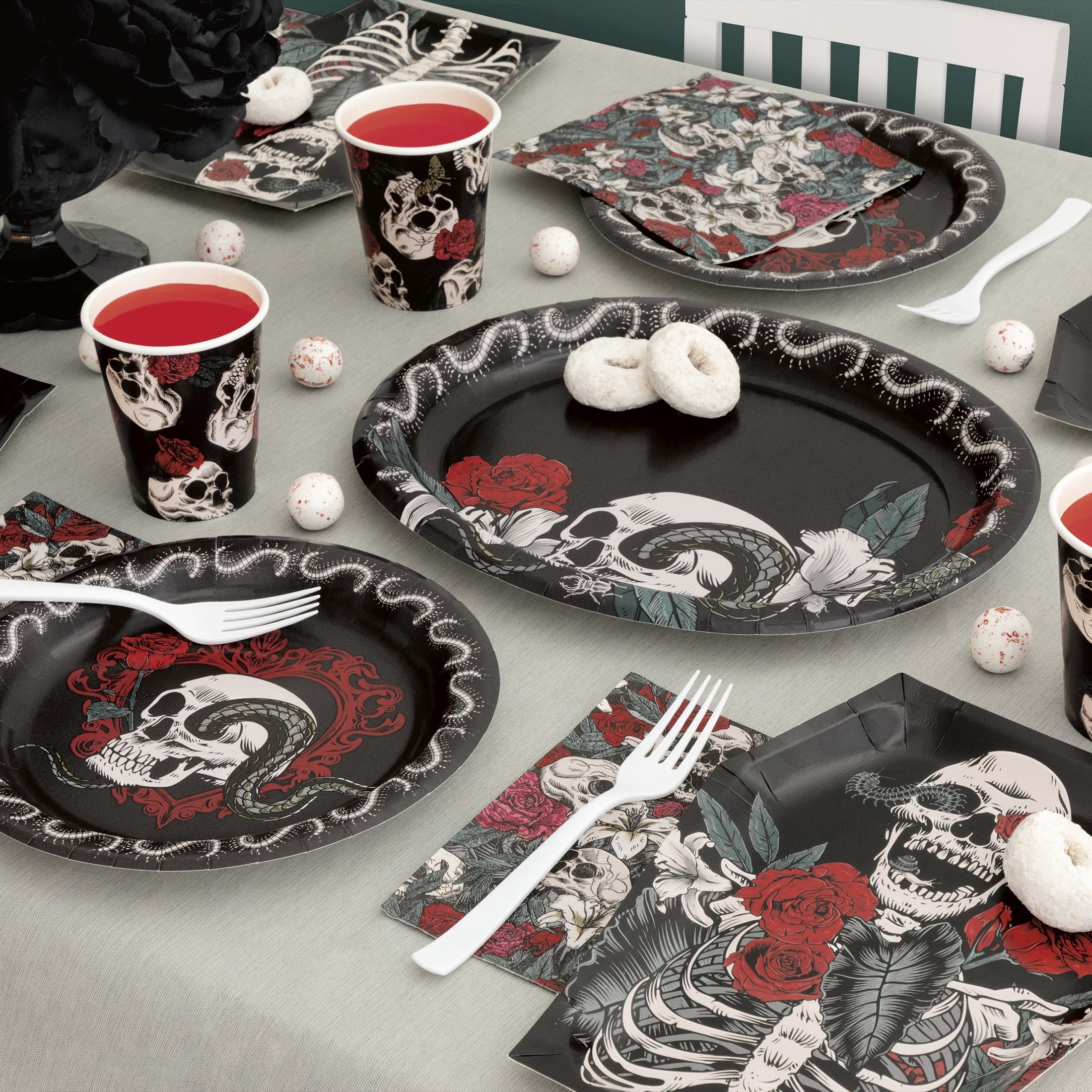 Skull and Roses Oval Disposable Paper Plates, Multicolor, 12" x 10", 8 Count, Halloween by Way To Celebrate