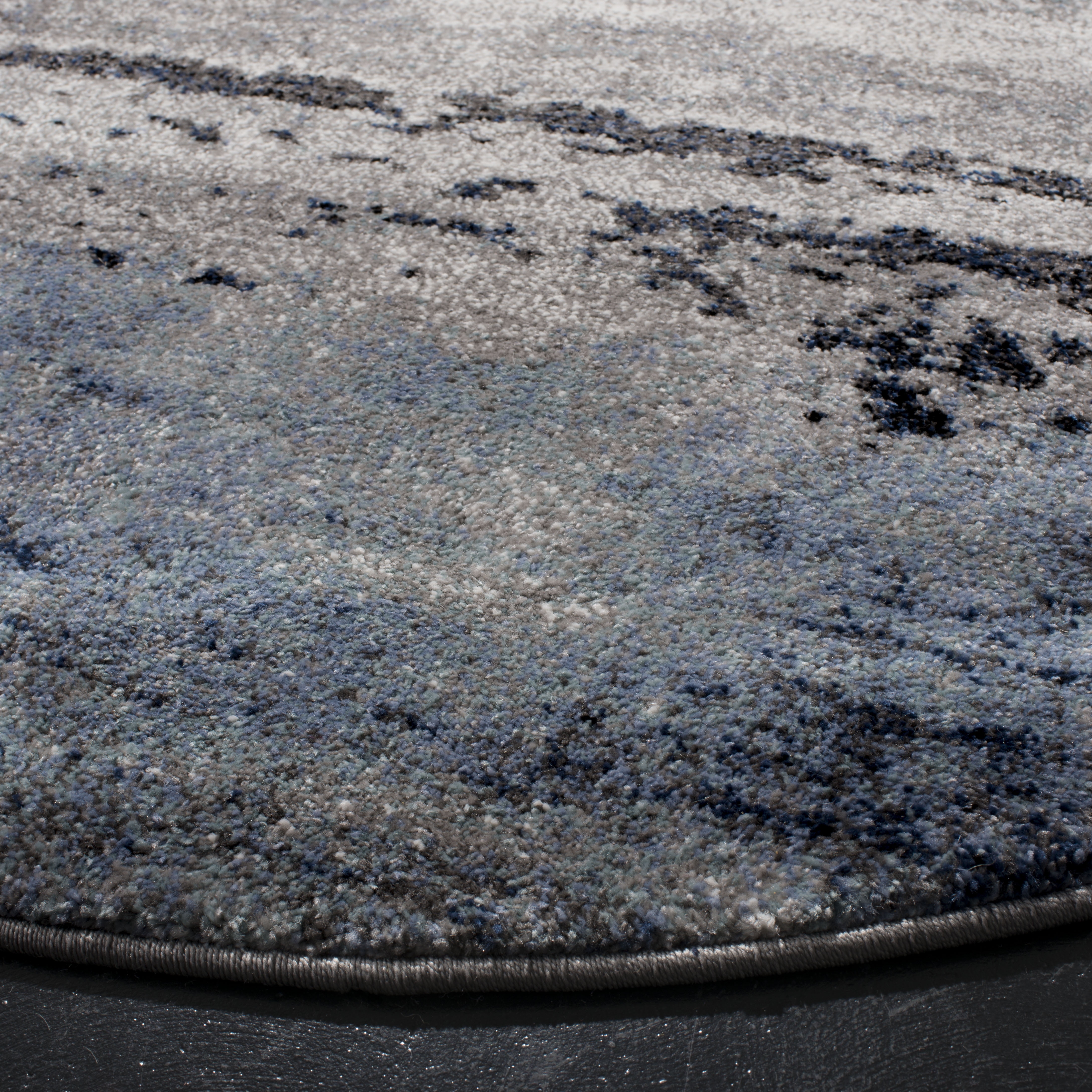 Safavieh Galaxy Jacques Abstract Area Rug, Gray/Ivory, 5'3" x 5'3" Round