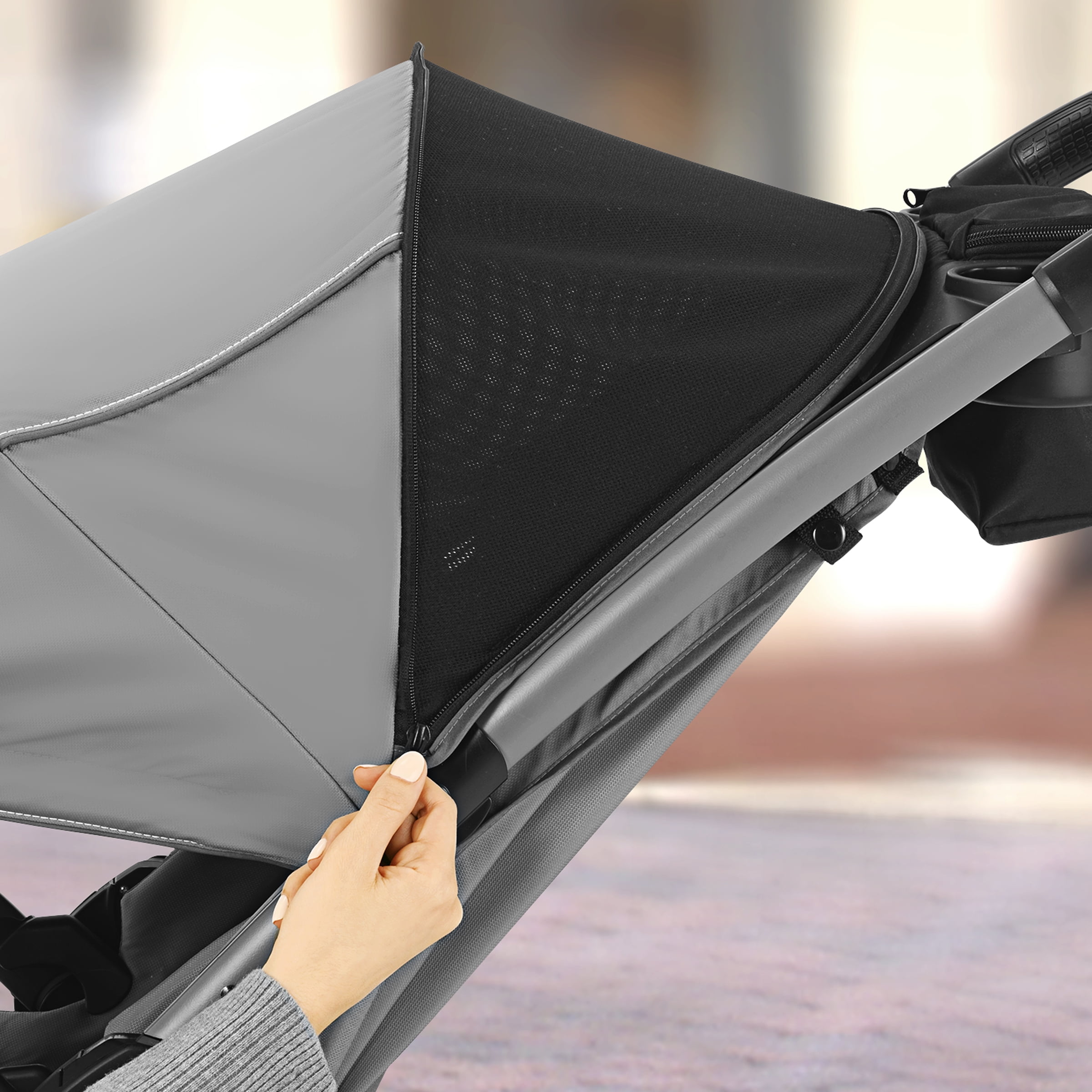 Mini bravo plus deals travel system midnight