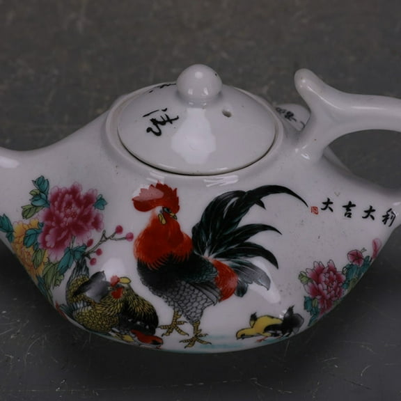 Fencai Porcelain Rooster Teapot Vintage Decorative Chinese Ceramic Lucky Design Antique Style Tea Ware