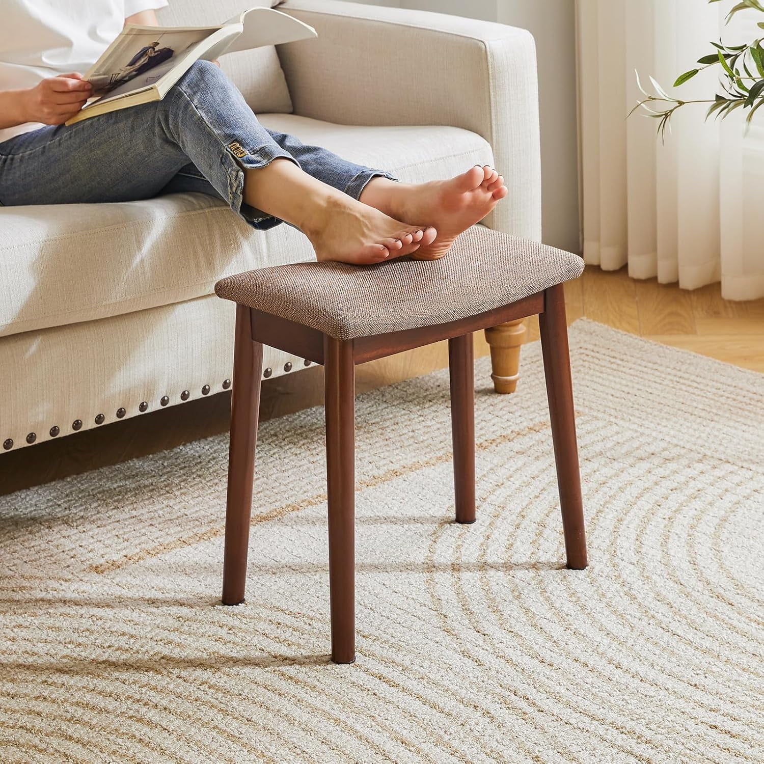 Vanity Stool with Saddle Cushion,Modern Foot Stool Ottoman Piano Bench,Foot Rest Stool with Solid Wood Legs, Small Upholstered Bench for Bedroom, Entryway,Beige