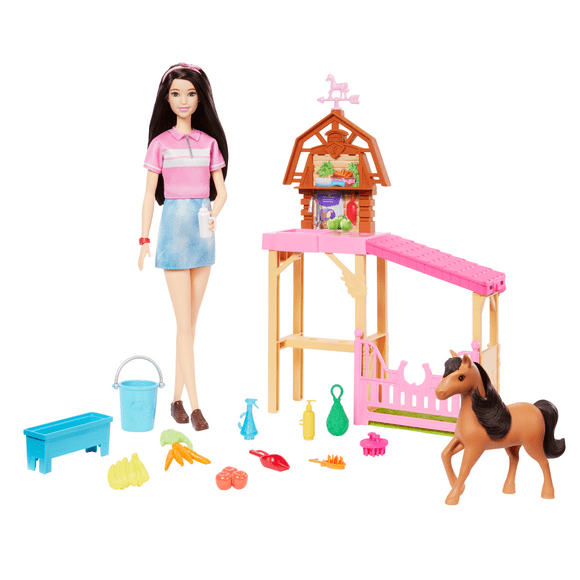 Barbie Mysteries: The Great Horse Chase Stable Playset with Fashion Doll, Small Toy Pony & 10+ Accessories