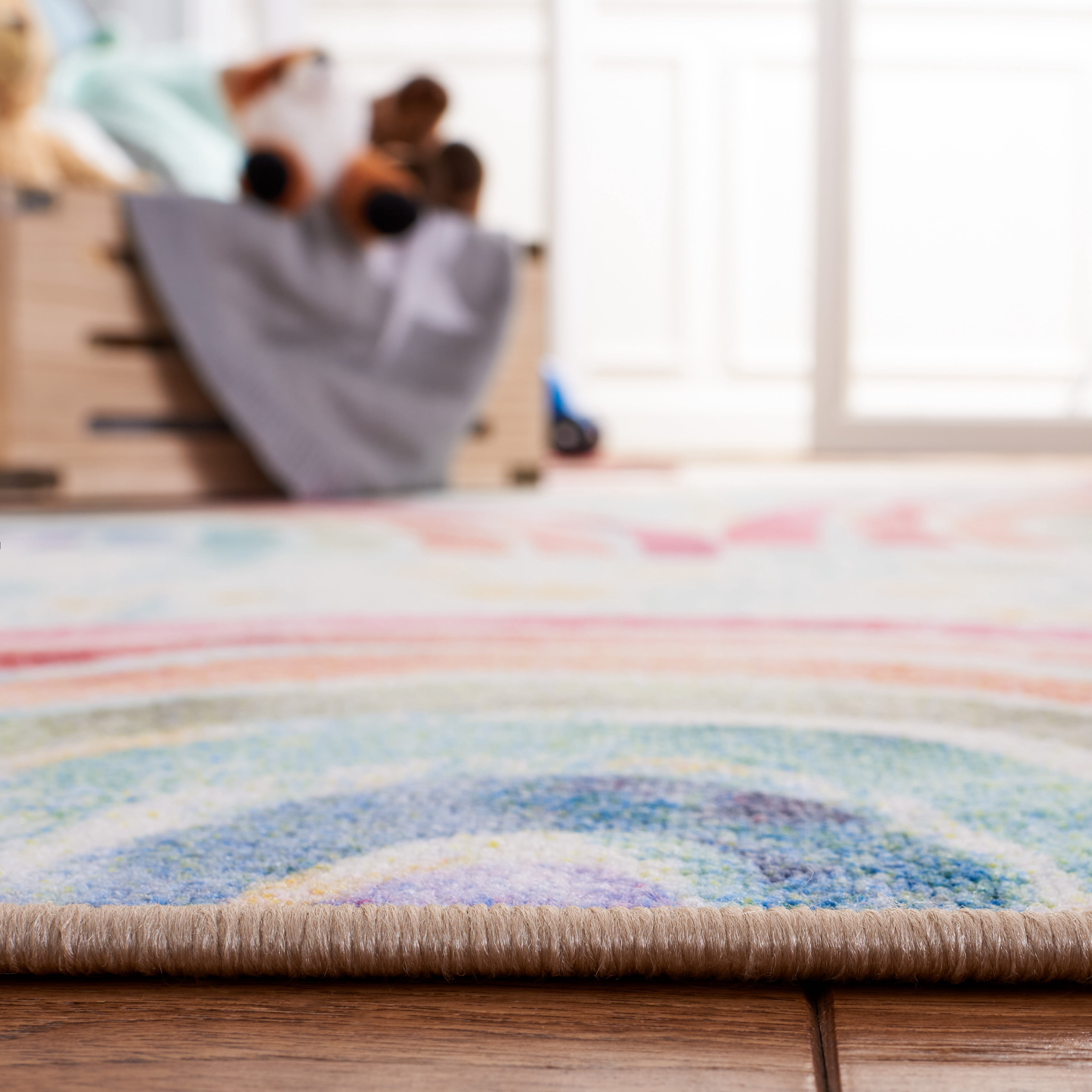 Safavieh Kids Playhouse Many Rainbows Machine Washable Area Rug, Blue/Ivory, 5' x 5' Square