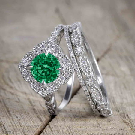 Unique Antique 2 50 Carat Emerald And Diamond Trio Wedding Ring Set