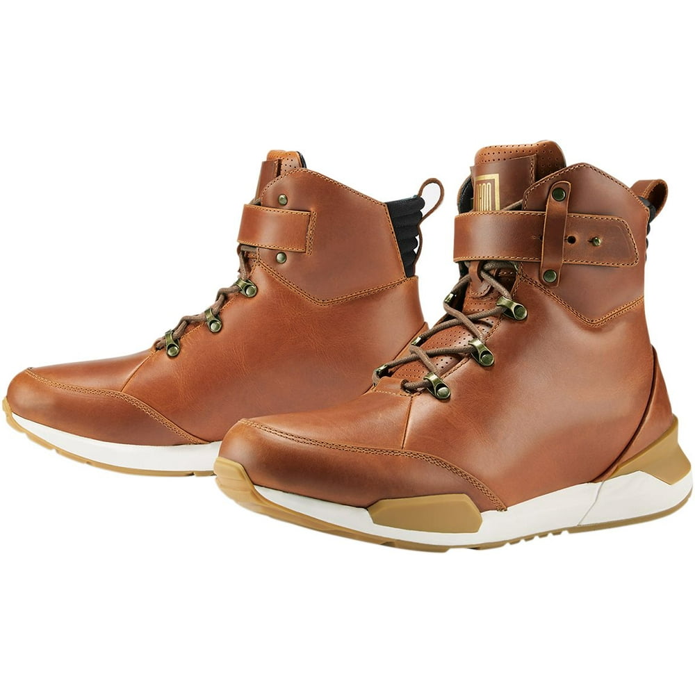 iconic flat boots