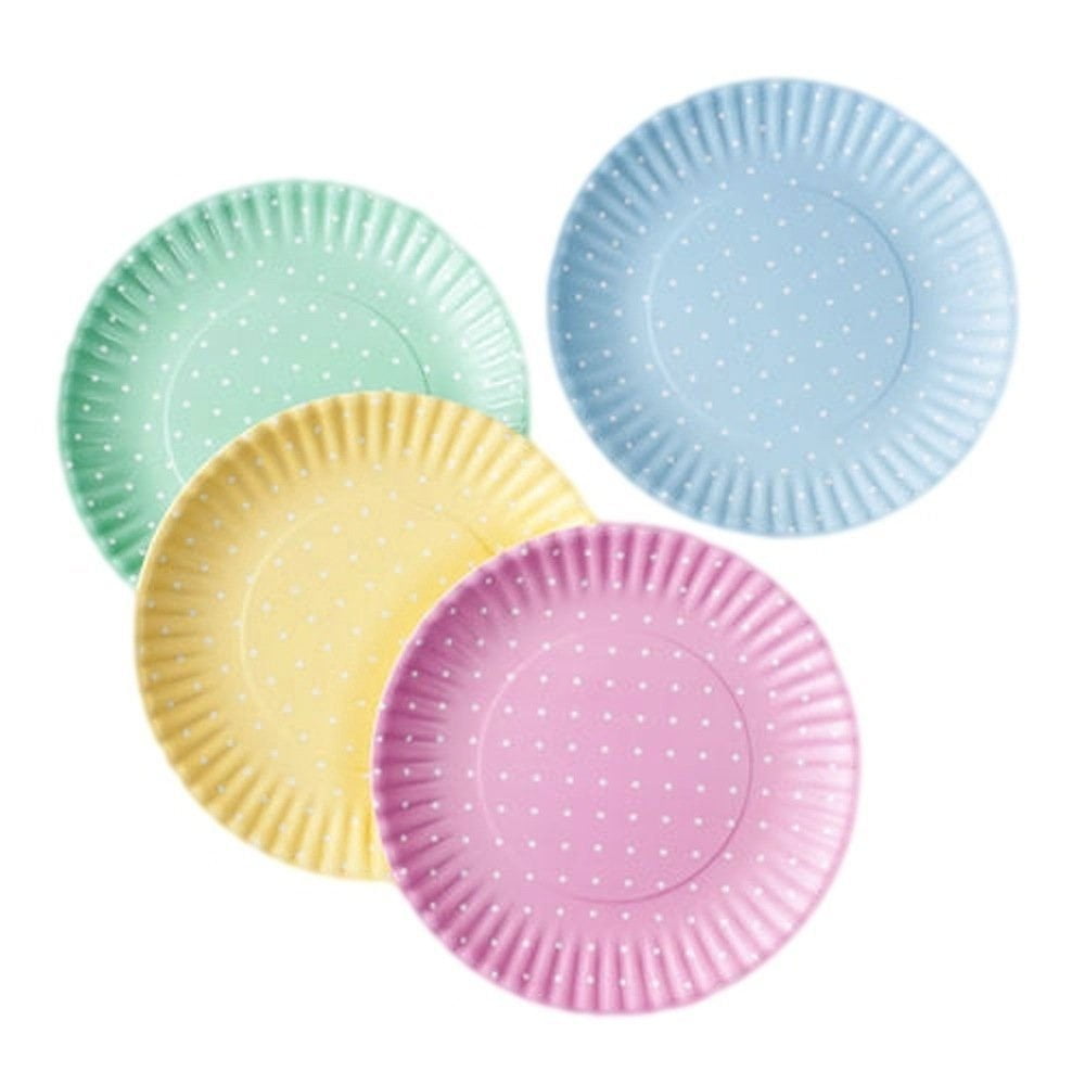plastic picnic plates