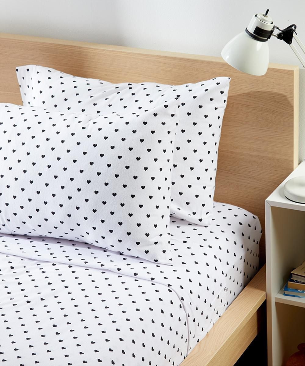 Johnson Home Premium 160 GSM Ultra Plush, Breathable and Durable, Combed Cotton Flannel Sheet Set - Deep Pocket - Easy to Fit