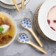 thumbnail image 4 of Juego de 2 cucharas de sopa de cerámica, cucharas de sopa de porcelana, juegos de mango largo para fideos, arroz, bola de masa Wonton, 4 of 5