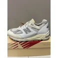 thumbnail image 1 of New Balance 990v2 x Teddy Santis ‘Sea Salt’ Men’s Size 8.5 Sneakers [M990TC2], 1 of 5