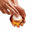 thumbnail image 4 of Sulwhasoo Crème Rénovatrice au Ginseng Concentrée : Crème Riche pour Nourrir, Visiblement Ferme et Adoucir Visiblement les Ridules et les Rides, 0,33 fl oz, 4 of 8