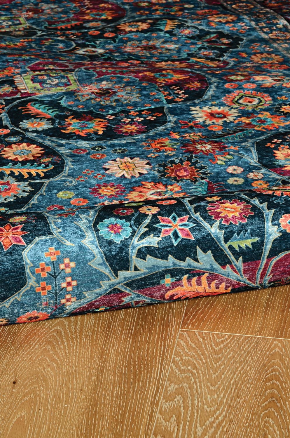 Emerald Canton Ivory & Thistle 5' x 7' Area Rug