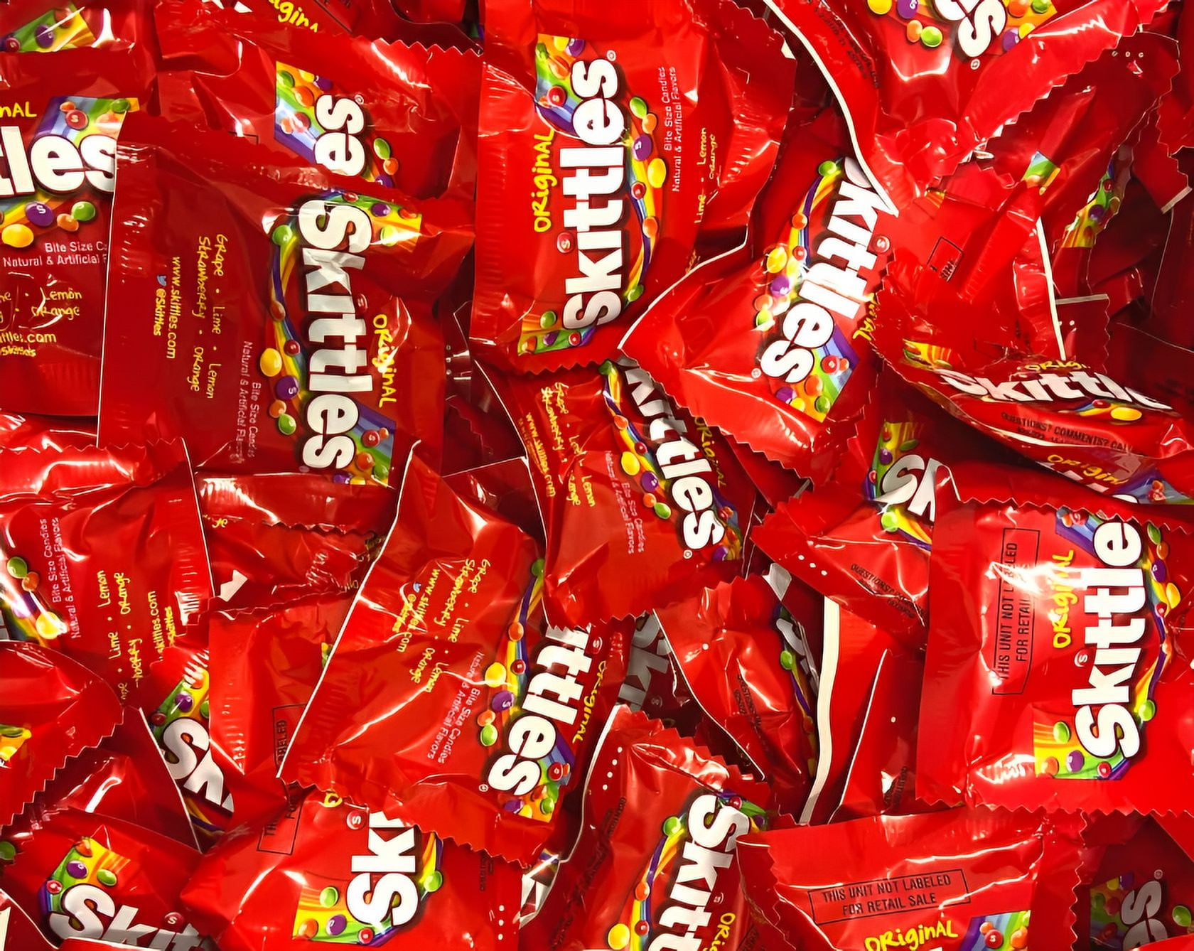 SKITTLES Original Fun Size, Individual Packs, 5 Flavors - Bulk Candy (4 Pounds)