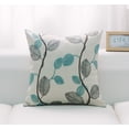 thumbnail image 1 of Housse de Coussin à Feuilles, 1 of 1