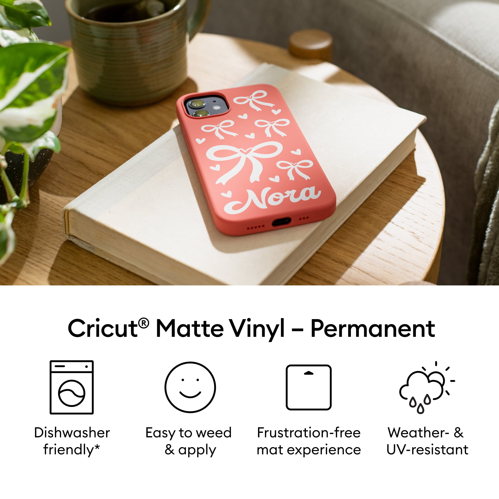 Cricut® Matte Vinyl – Permanent (4 ft), 12" x 48", Navy Blue
