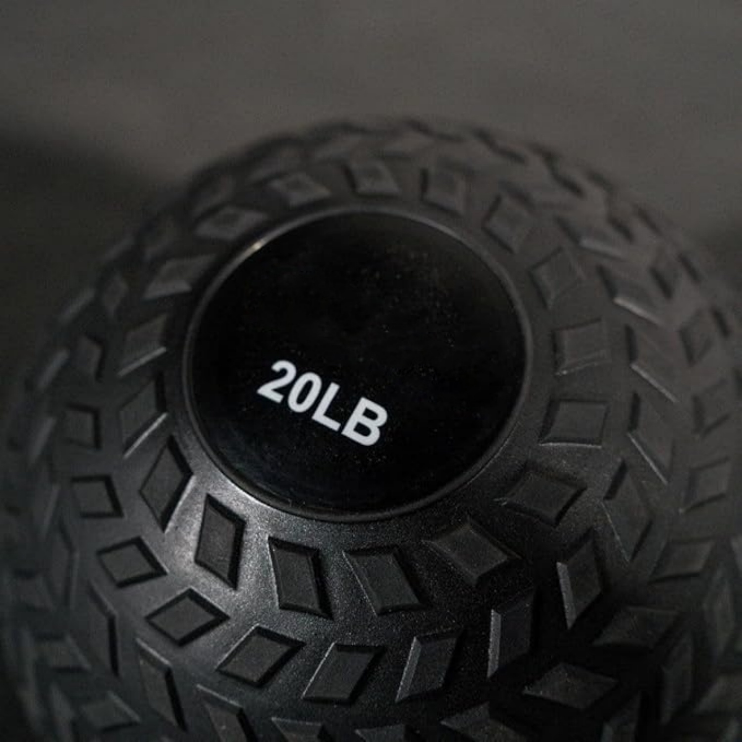 Rubber Tread Slam Ball, Dead Bounce, Weight Workout - Throw, Catch, Slam, Twist