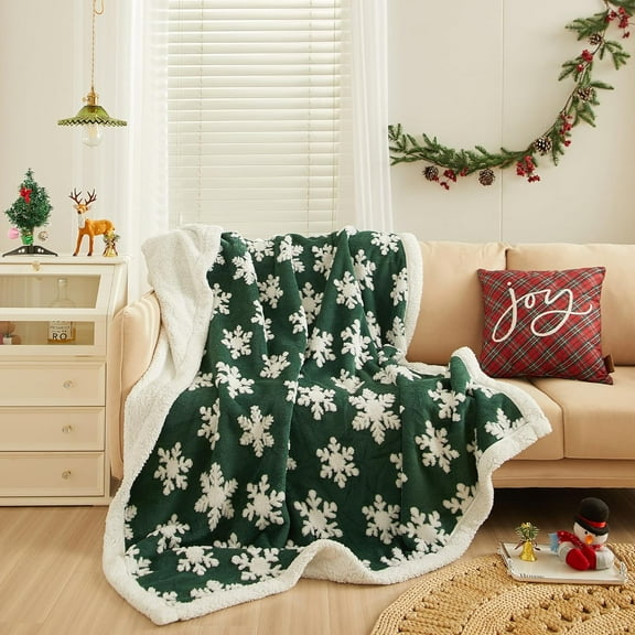 Fleece Throw Blanket Emerald Green Picnic Blankets for Couch Christmas Winter Blankets with White Snowflake Tufted Soft Microfiber Blanket Travel Outdoor Camping Blanket 50x60 Inches